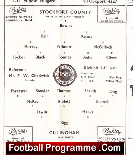 Stockport County v Gillingham 1952 - Image 4