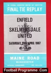 Skelmersdale United v Enfield 1967 – Amateur Cup Final