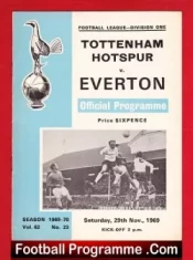 Tottenham Hotspur v Everton 1969