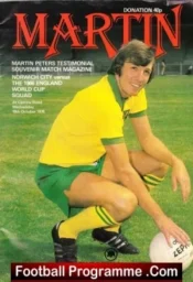 Martin Peters Testimonial Benefit Match Norwich City 1978 Bobby Charlton