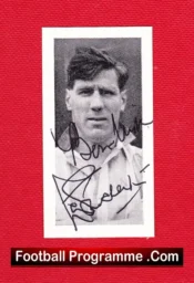 Newcastle United Len Shackleton Signed Autographed Card 1950s