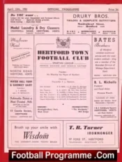 Hertford Town v Woodford Town 1952