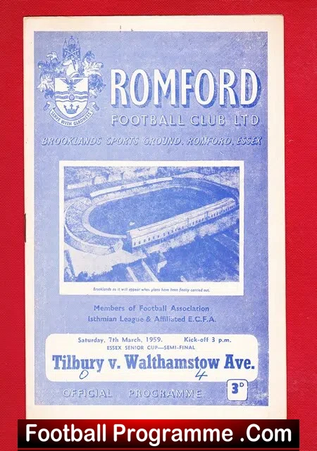 Romford v Walthamstow Avenue 1959 - Senior Cup Semi Final - Image 2