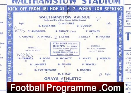 Walthamstow Avenue v Grays Athletic 1960 - Image 3