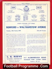 Romford v Walthamstow Avenue 1959 – Senior Cup Final