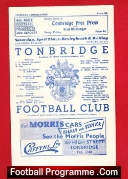 Tonbridge v Bexleyheath Welling 1962 - to clear - football programme