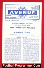 Walthamstow Avenue v Rainham Town 1958