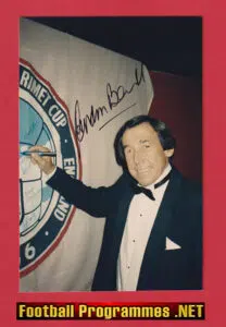 England 1966 Golakeeper Gordon Banks Autograph Signed Picture Postcard