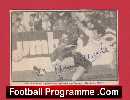 Manchester United Arthur Albiston Autograph Picture - Image 2