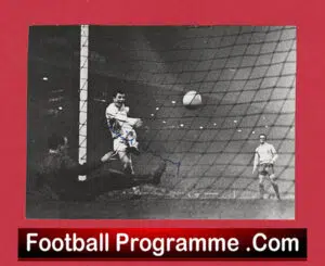 Manchester United David Herd Autograph Signed Man United 1960’s