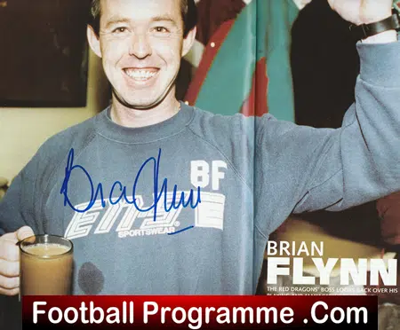 Wrexham v Manchester United 2001 - Reeves + Flynn Tribute Signed - Image 4