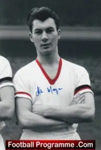 Manchester United Kenny Morgans Autograph Photograph Man Utd 56/61