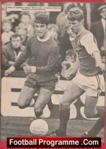 Manchester United Martin Buchan Signed Magazine Picture Man Utd