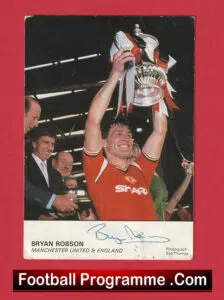 Manchester United Bryan Robson Autograph Signed Man Utd