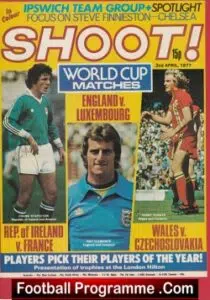 Frank Stapleton + Terry Yorath Autographed Signed Shoot Magazine Picture 1977