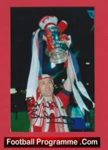 Manchester United Bryan Robson Autograph Signed Picture Man Utd 1981 – 1994