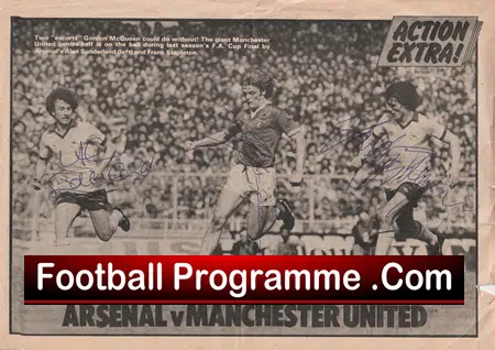 Man Utd Gordon McQueen + Frank Stapleton + Alan Sunderland Signed Picture - Image 2