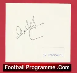 Manchester United Alex Stepney Autograph Signed Card Man Utd - football programme