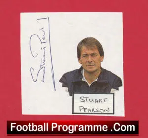 Manchester United Stuart Pearson Autograph Signed Man Utd 1974 – 1979