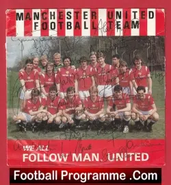 Manchester United Football Team We All Follow United Record – Multi Signed 1985
