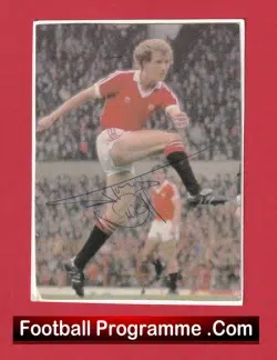 Manchester United Jimmy Nicholl Autograph Signed Man Utd 1980s
