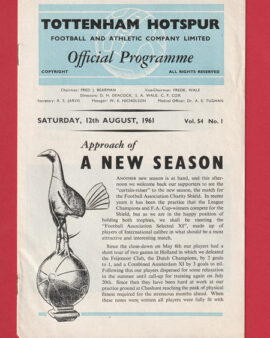 Tottenham Hotspur v FA Select X1 1961 – Charity Shield + Bobby Charlton