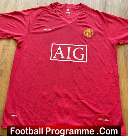 Manchester United Multi Signed Football Shirt Man Utd 2008 - 2009 - football memorabilia