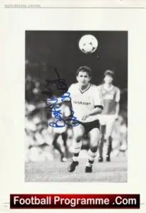 Manchester United Arthur Albiston Autographed Signed Picture