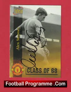 Manchester United Alex Stepney Autographed Signed Football Card