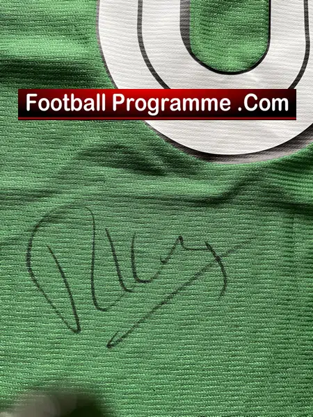 Ireland Football Team Shirt - Autographed Signed By Roy Keane ex Manchester United - Image 5