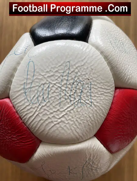 Manchester United Multi Autographed Signed Football Man Utd 1980s - Image 5
