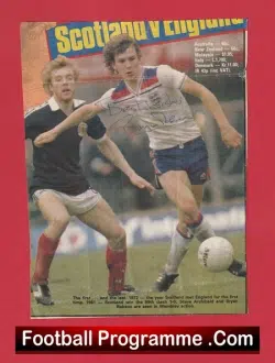 England Bryan Robson Autograph Signed Picture Man Utd
