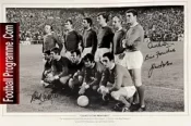 Manchester United Football Team Multi Signed Autograhped Team Picture 1968