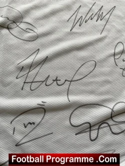 Manchester United Multi Autographed Signed Football Shirt 2006 - 2009 + Ronaldo - Image 8