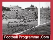Newcastle Malcolm MacDonald Autograph Signed Picture – Hattrick
