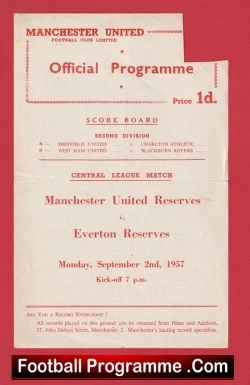 Manchester United v Everton 1957 - Reserves Man Utd Bobby Charlton - football programme