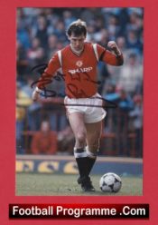 Manchester United Bryan Robson Autograph Signed Photograph Man Utd