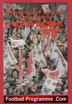  Manchester United Souvenir Brochure 1982 - 1983 Football Programme .COM Football Programmes Memorabilia