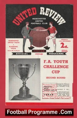  Luton Town v Manchester United 1960 - Debut Nobby Lawton Football Programme .COM Football Programmes Memorabilia