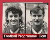 Manchester United Press Photograph Mark Hughes + Clayton Blackmore 1989