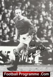 Manchester United Nobby Stiles Autograph Signed Picture Man Utd