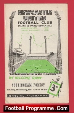 Newcastle United v Nottingham Forest 1961 - football programme