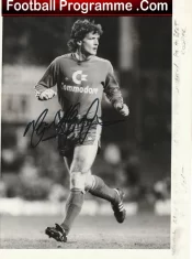 Manchester United Mark Hughes Autographed Signed Press Photograph