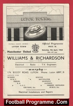  Luton Town v Manchester United 1971 - Man Utd Football Programme .COM Football Programmes Memorabilia