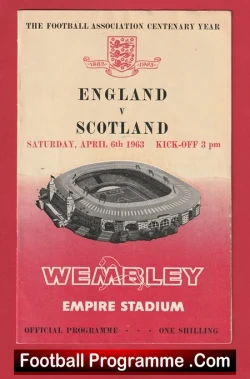 England v Scotland 1963 - + Bobby Charlton + Gordon Banks Debut - football programme