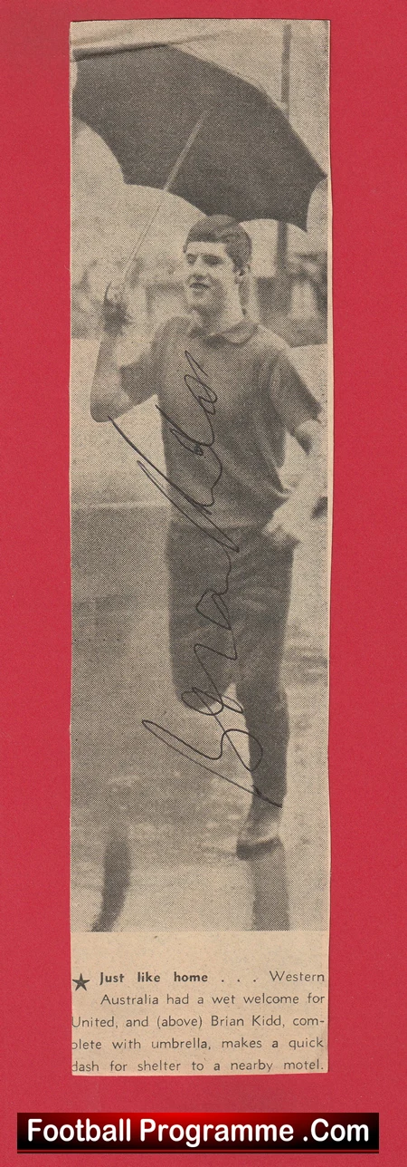 Manchester United Brian Kidd Autograph Signed Picture Man Utd - Image 2