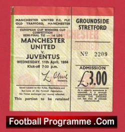 Manchester United v Juventus 1984 - Football Match Ticket Juve - football memorabilia