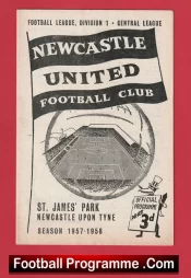 Newcastle United v Gwardia 1957 – Warsaw Poland Team