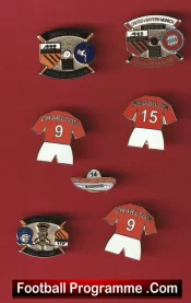Manchester United Football Badge Collection Man Utd Badges X 7
