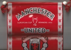 Manchester United Pennant Flag 1968 Man Utd European Cup Winners - football memorabilia